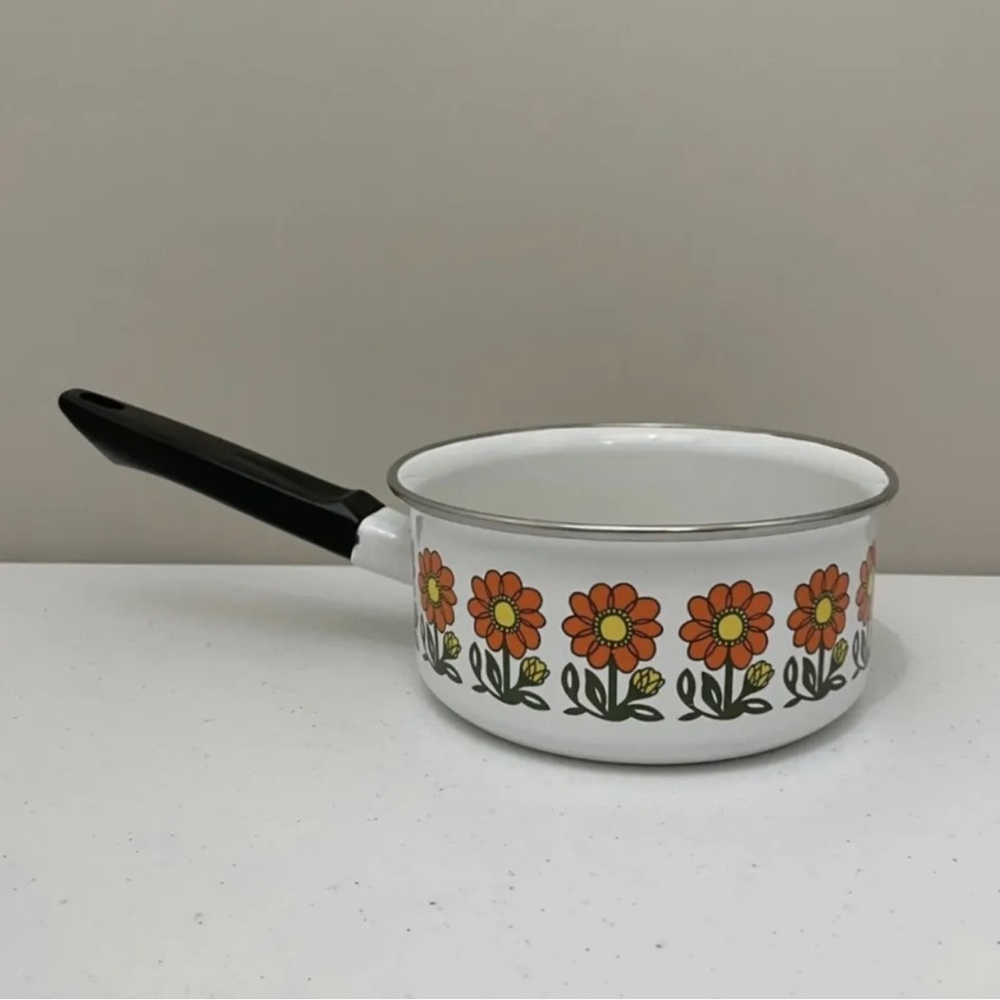 Vintage 1970s Retro Cookware Orange/Yellow Flowers Enamelware Pot Sauce Pan